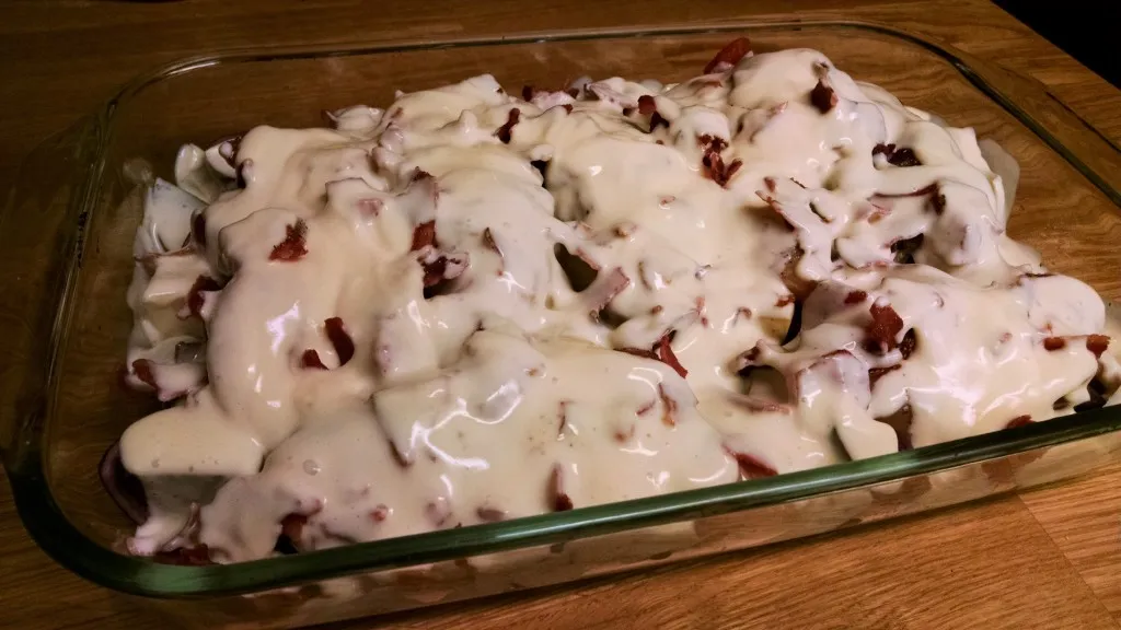 Chicken bacon alfredo bake